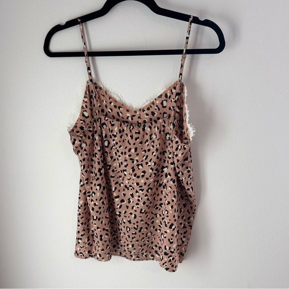 ⭐️ NWT - Vanilla Bay Leopard Print Lace Trim Cami – The Mason Jar Boutique - Picture 6 of 6